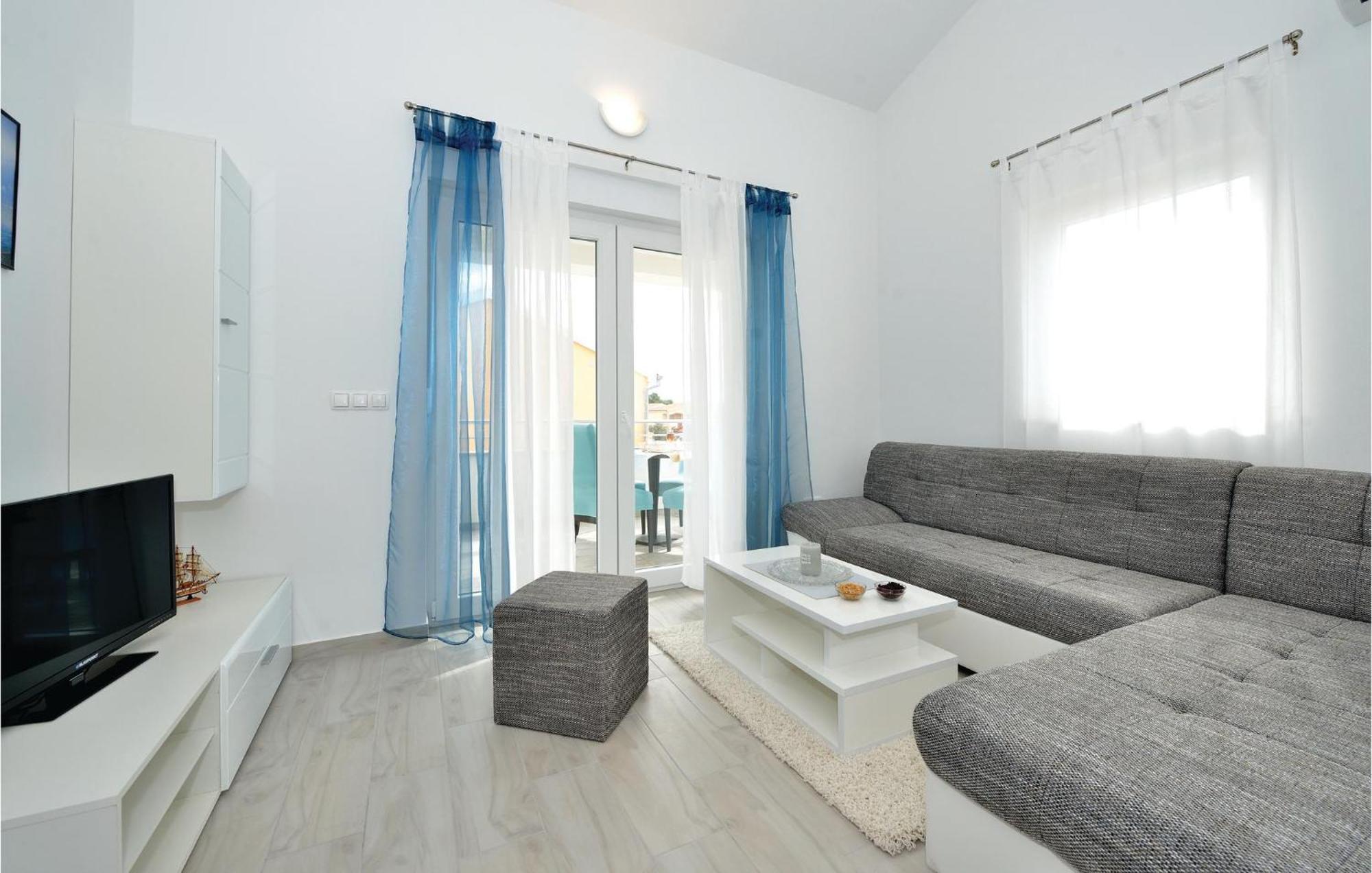 Nice Apartment In Vrsi-Mulo With Wifi Zewnętrze zdjęcie